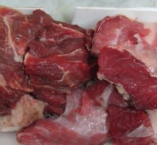 Carne dromedario camello (mezcla partes carne y hueso) 1kg لحم الإبل